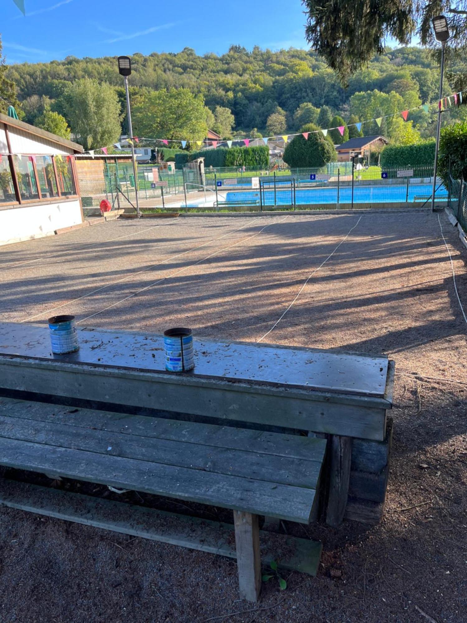 Chalet Charmant Monika Avec Piscine Yvoir Dış mekan fotoğraf